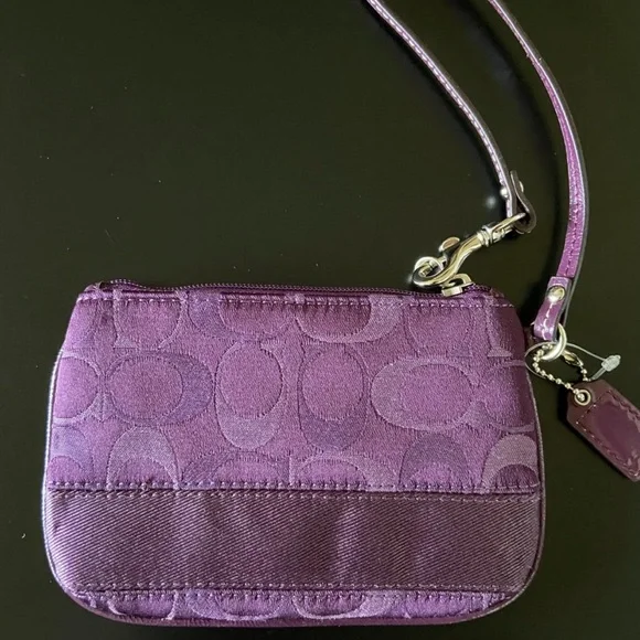 NWOT deep purple Coach wristlet - Picture 2 of 3
